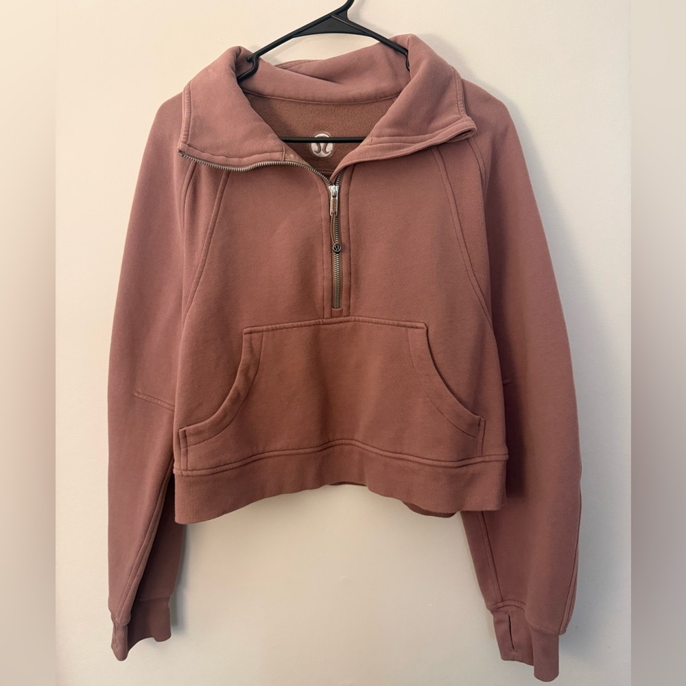 Like New Lululemon Funnel Neck Scuba Half Zip Color Twilight Rose Size M / L